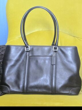 Coach Hamptons Leather Business Tote (7515)